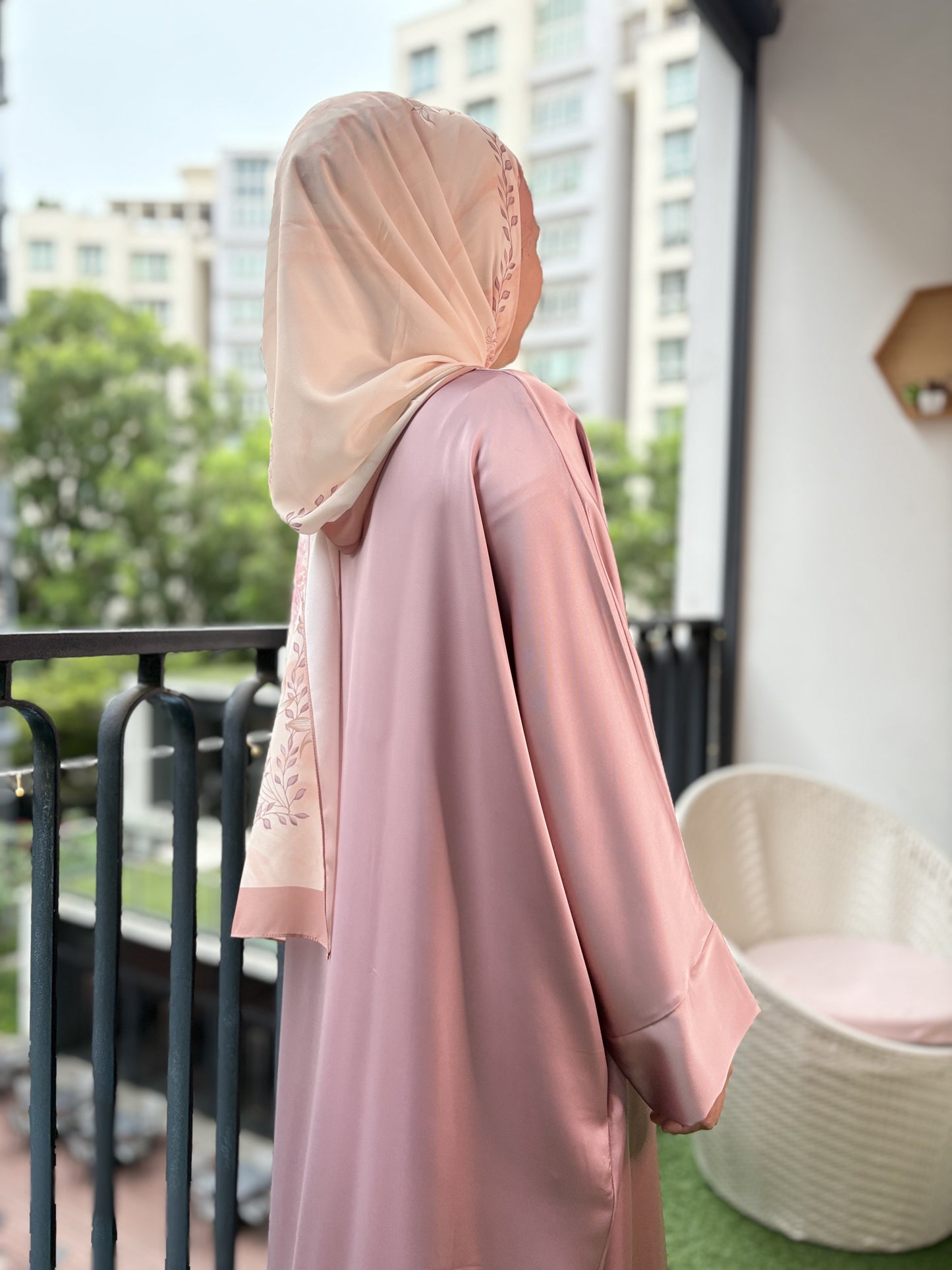 Satin Luxe Kaftan - Pink